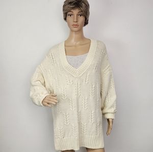 Lucky Brand Sweater Cream V-Neck Soft Open Cable Knit Sz M Vanilla Girl Neutral